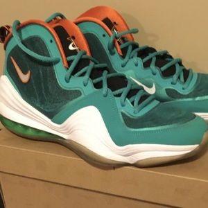 Men’s Nike Air Penny V Miami Dolphins 10.5